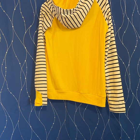 Brand New Yellow with Black Strips Hoodie, size Small (but runs big) for Women! - Picture 2 of 9